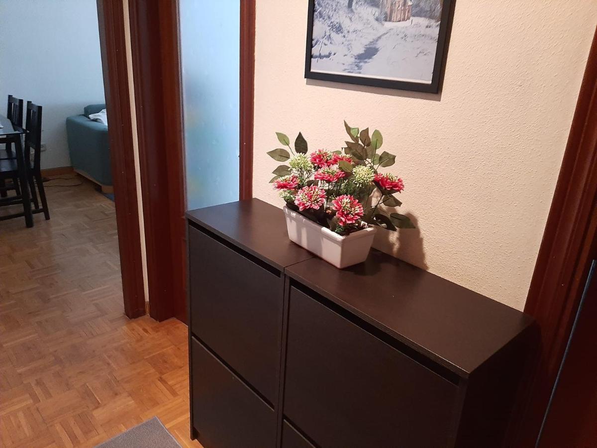 Apartamento En Oviedo Apartment Bagian luar foto